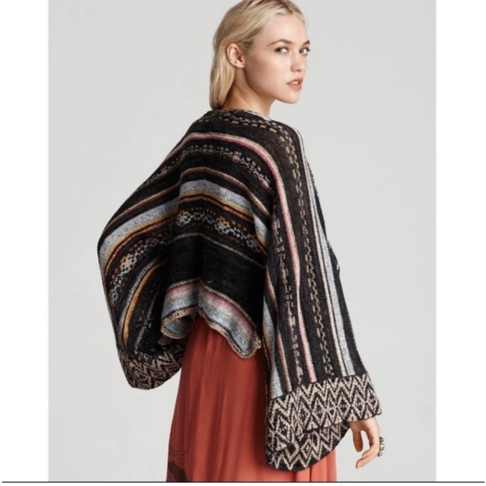 Flawless Free People Oversize Cardigan Nopal Kimono Style Cropped Bell Sleeve - Picture 3 of 15